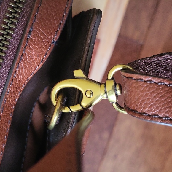 NWOT Fossil Brown Cowhide Leather Tote Bag - Picture 6 of 15